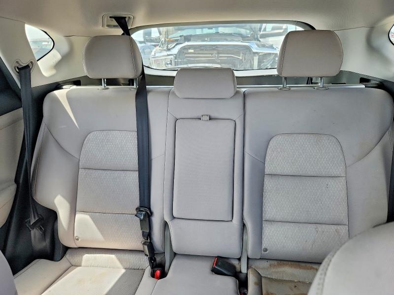 2017 Hyundai Tucson მანქანა იყიდება აუქციონზე, vin: KM8J23A45HU463804, აუქციონის ნომერი: 60899786