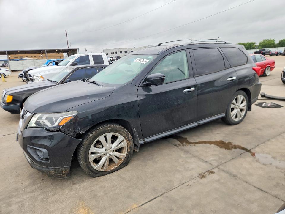Продажа на аукционе авто 2018 Nissan Pathfinder, vin: 5N1DR2MN7JC621613, номер лота: 61417136