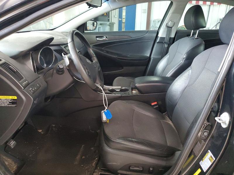 61008366 :رقم المزاد ، 5NPEC4AC2DH799950 vin ، 2013 Hyundai Sonata مزاد بيع