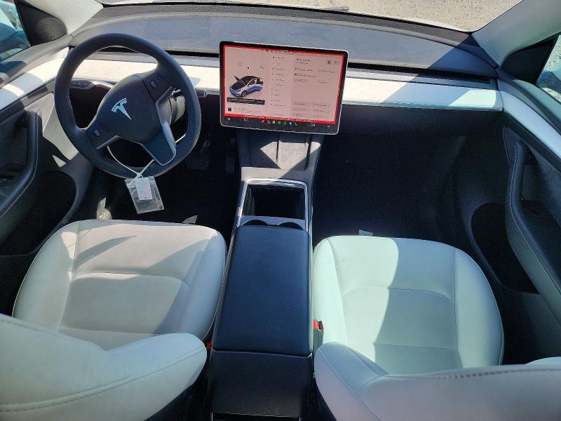 60623456 :رقم المزاد ، 7SAYGDEE1NF523145 vin ، 2022 Tesla Model Y مزاد بيع