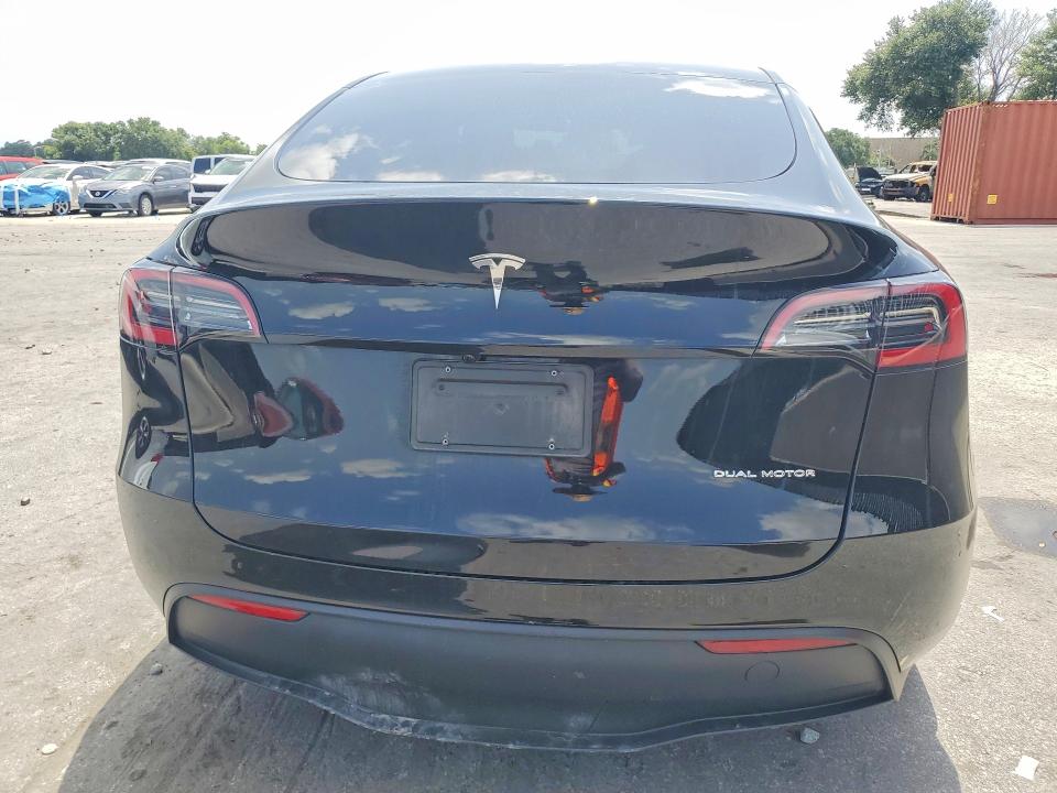 Продаж на аукціоні авто 2025 Tesla Model Y, vin: 7SAYGAEE5SF296875, номер лоту: 60563436