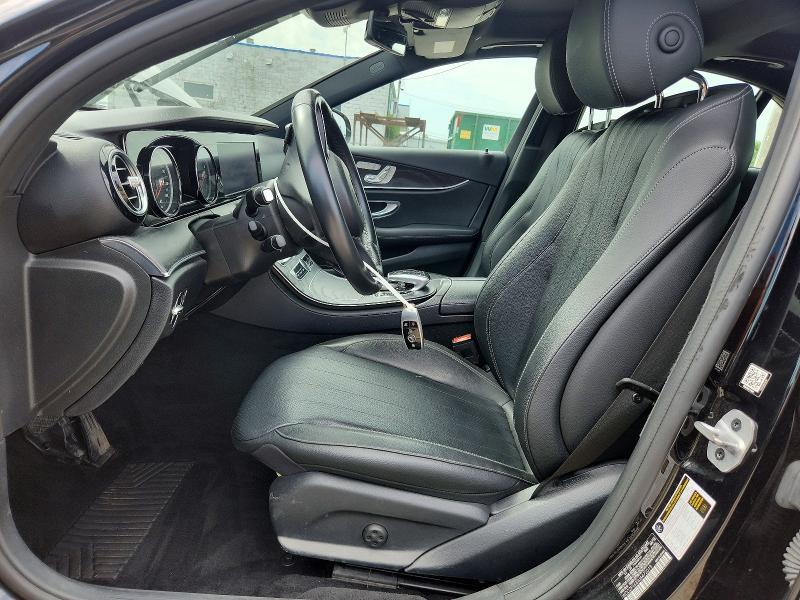60272956 :رقم المزاد ، WDDZF4KB4JA472019 vin ، 2018 Mercedes-benz E مزاد بيع