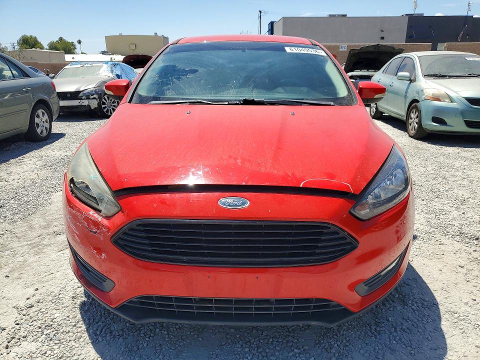 61049536 :رقم المزاد ، 1FADP3F26GL339903 vin ، 2016 Ford Focus مزاد بيع