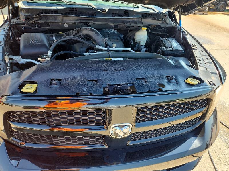 59267946 :رقم المزاد ، 1C6RR6KT1FS676761 vin ، 2015 Ram 1500 مزاد بيع