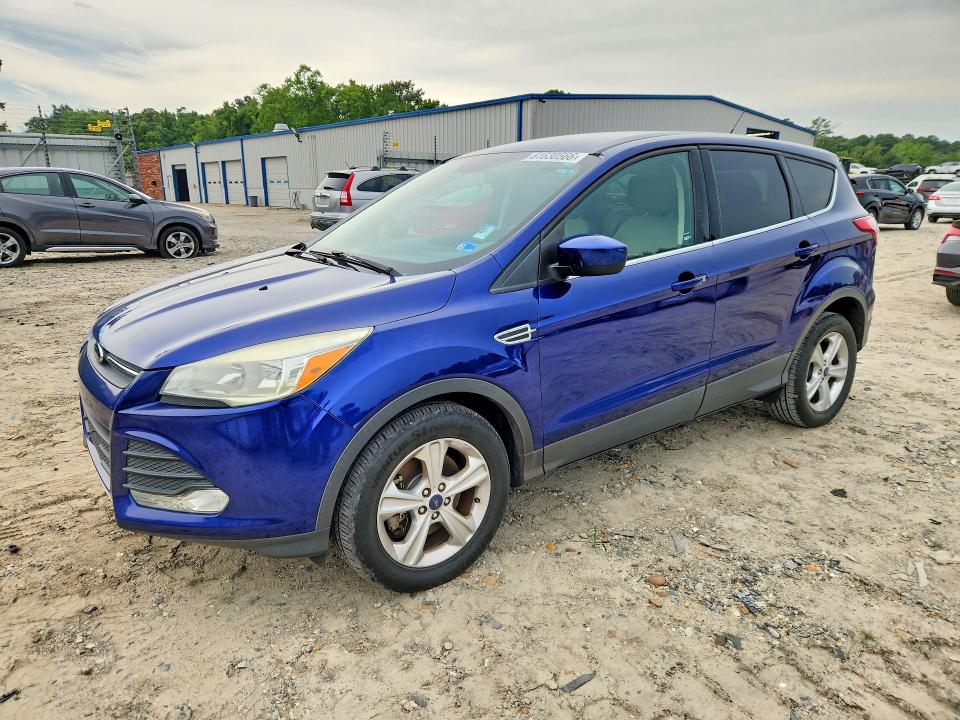 2015 Ford Escape მანქანა იყიდება აუქციონზე, vin: 1FMCU9GX7FUC21262, აუქციონის ნომერი: 61630566
