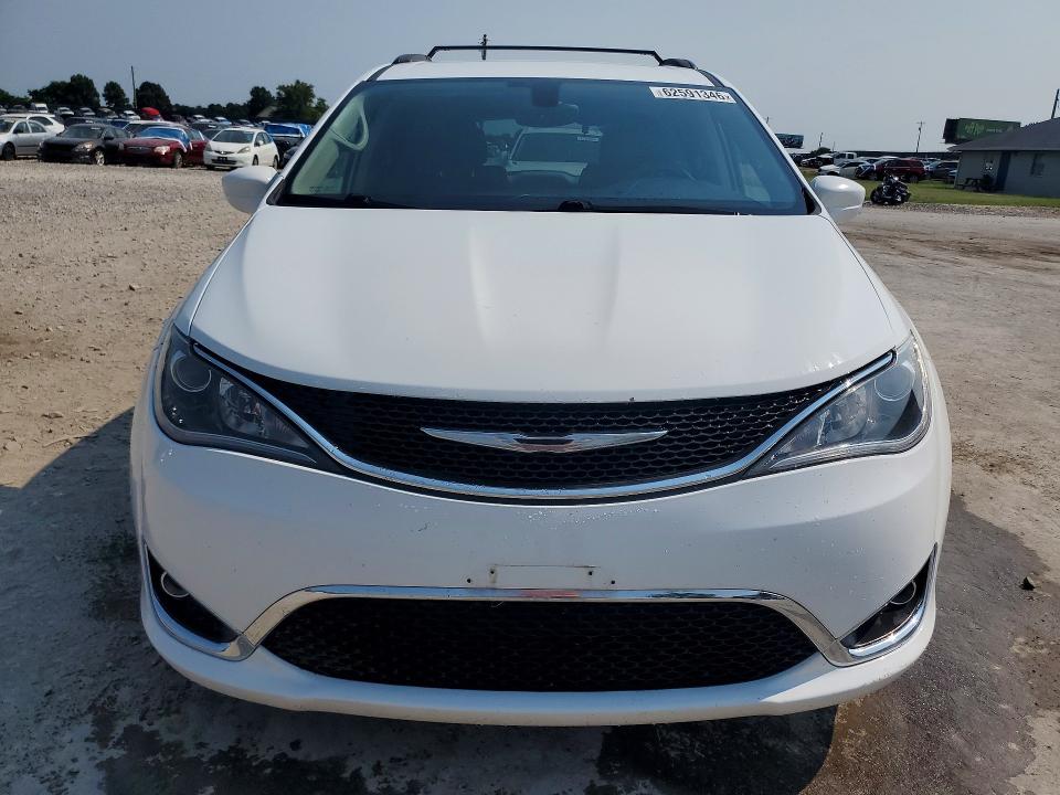 62591346 :رقم المزاد ، 2C4RC1BG0HR683169 vin ، 2017 Chrysler Pacifica مزاد بيع