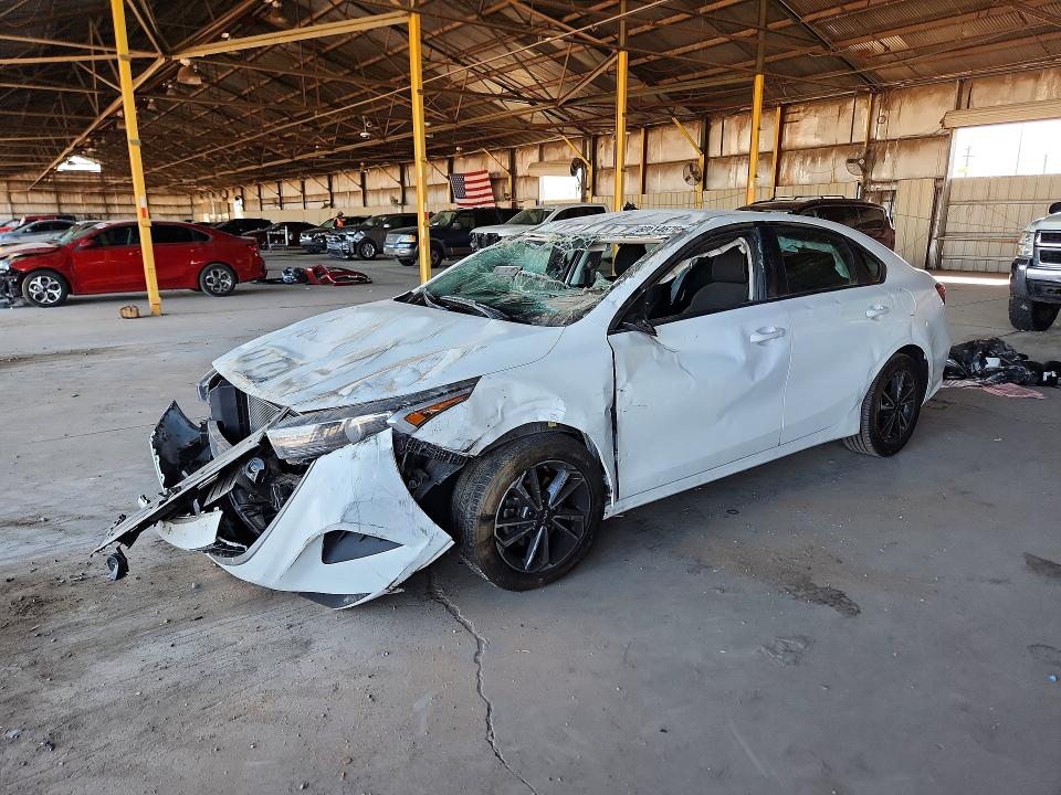 60614676 :رقم المزاد ، 3KPF24AD0PE602816 vin ، 2023 Kia Forte مزاد بيع