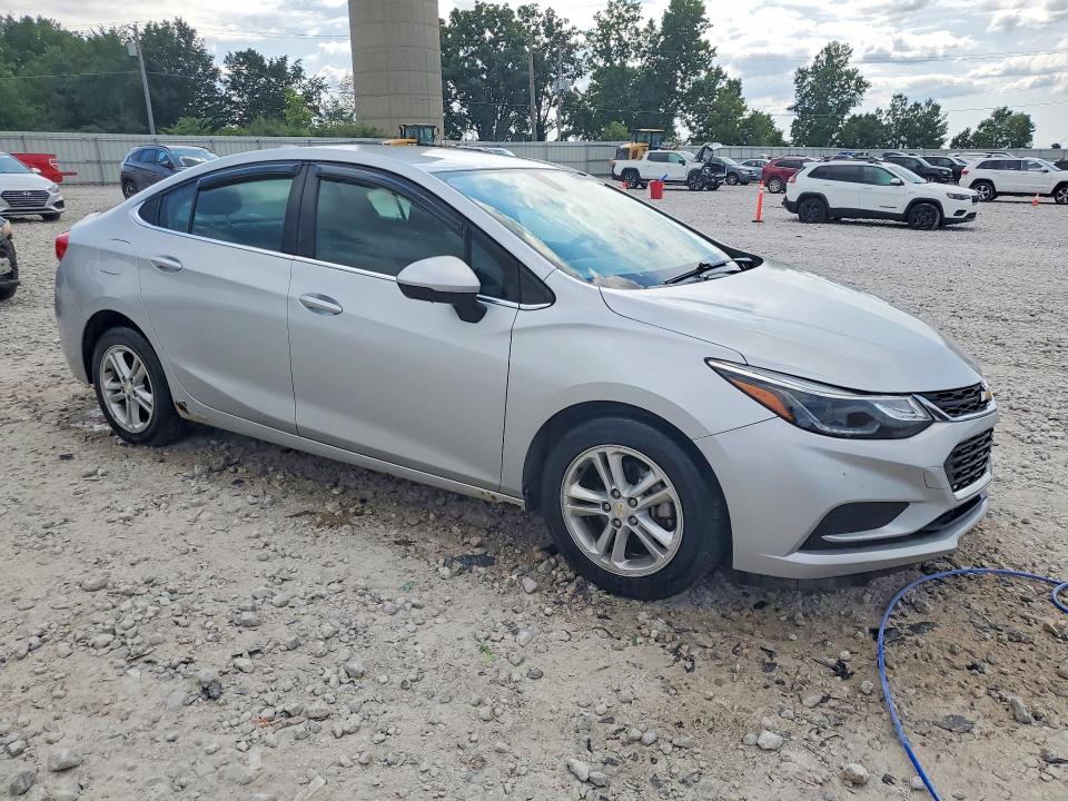 2017 Chevrolet Cruze მანქანა იყიდება აუქციონზე, vin: 1G1BE5SM6H7155817, აუქციონის ნომერი: 62033346