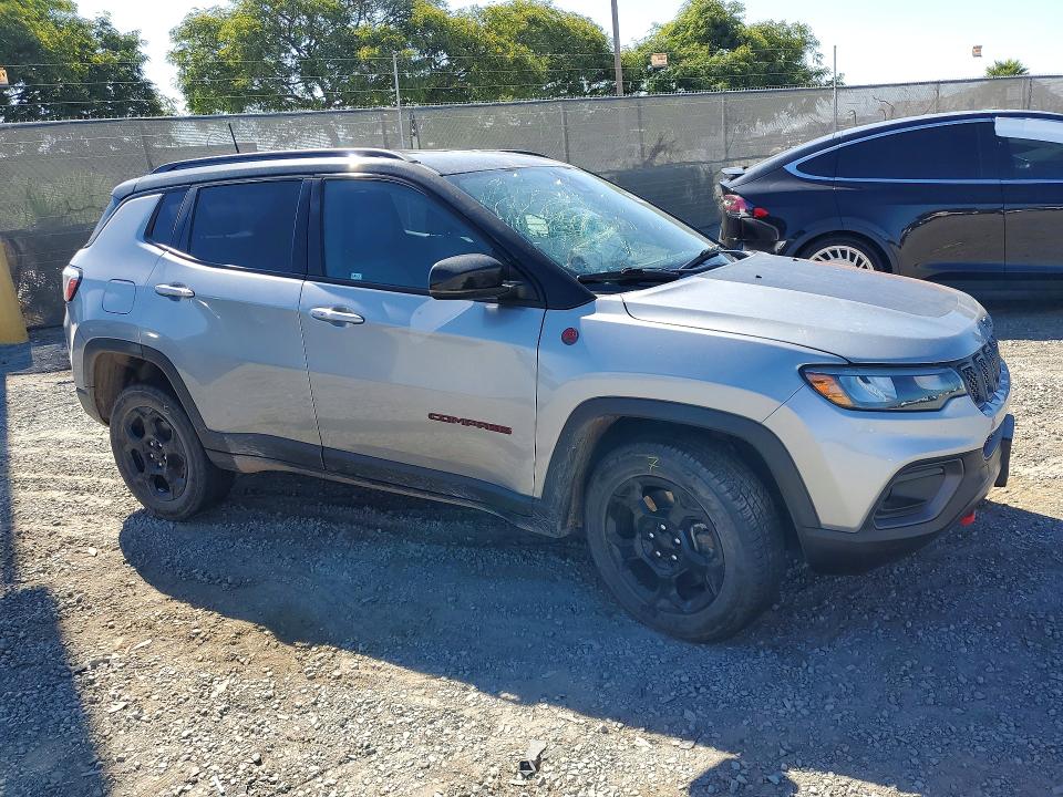 59714396 :رقم المزاد ، 3C4NJDDN3PT525146 vin ، 2023 Jeep Compass مزاد بيع