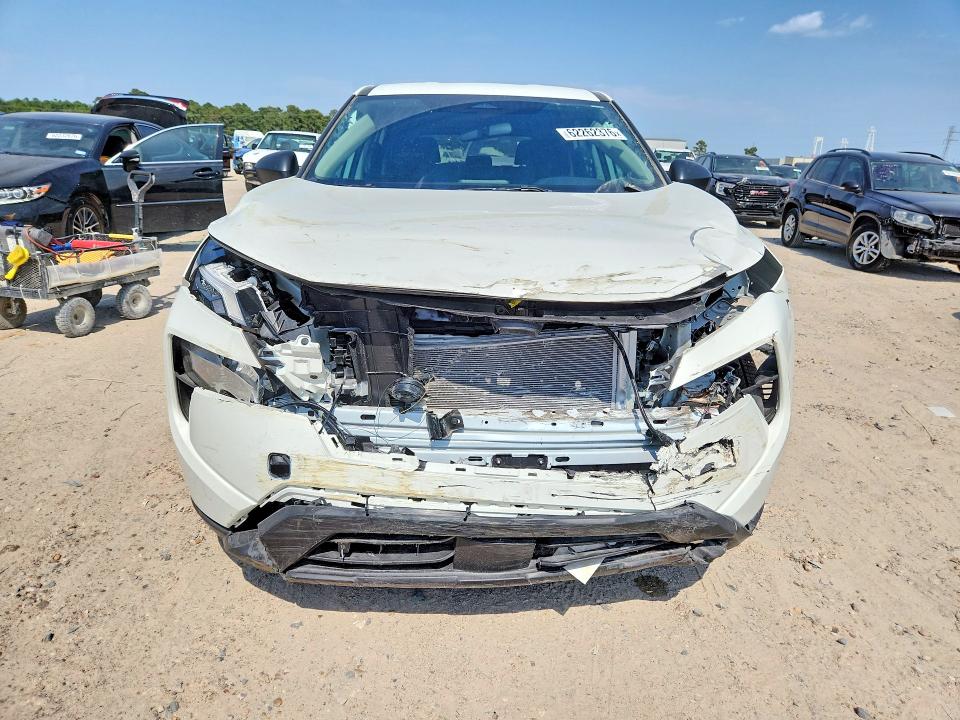 62262376 :رقم المزاد ، 5N1BT3AA9TC720680 vin ، 2026 Nissan Rogue مزاد بيع