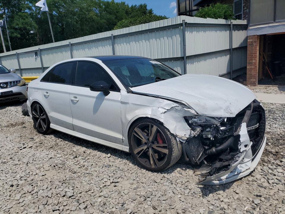 Продаж на аукціоні авто 2019 Audi Rs3, vin: WUABWGFF6KA907329, номер лоту: 61219906