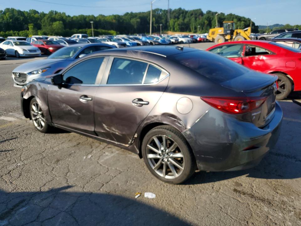Продаж на аукціоні авто 2018 Mazda 3, vin: 3MZBN1V37JM243089, номер лоту: 63175236
