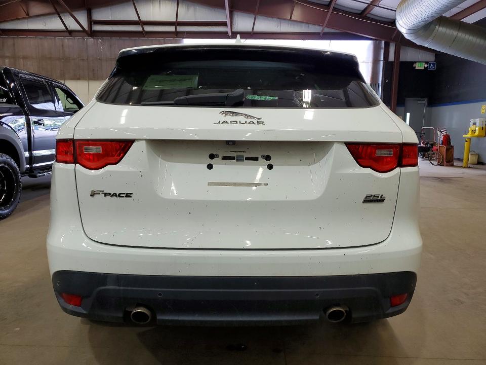 60842426 :رقم المزاد ، SADCS2FXXKA356710 vin ، 2019 Jaguar F-pace مزاد بيع