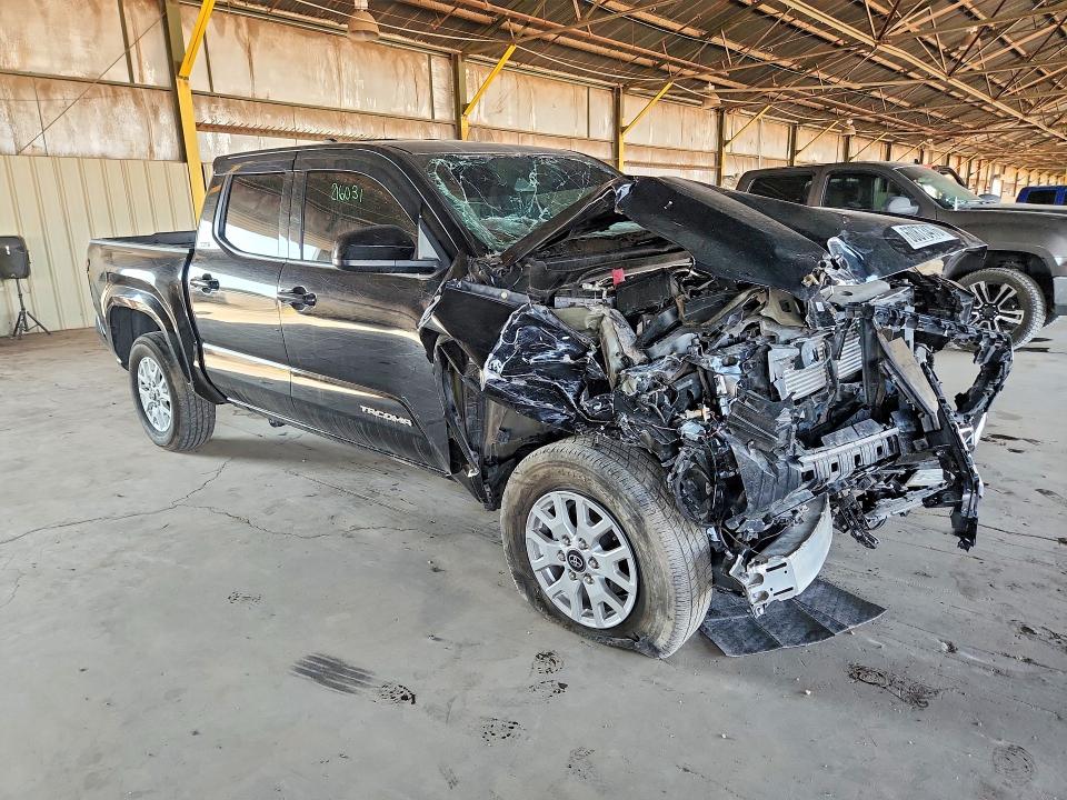 60873476 :رقم المزاد ، 3TMLB5JN7SM110333 vin ، 2025 Toyota Tacoma مزاد بيع