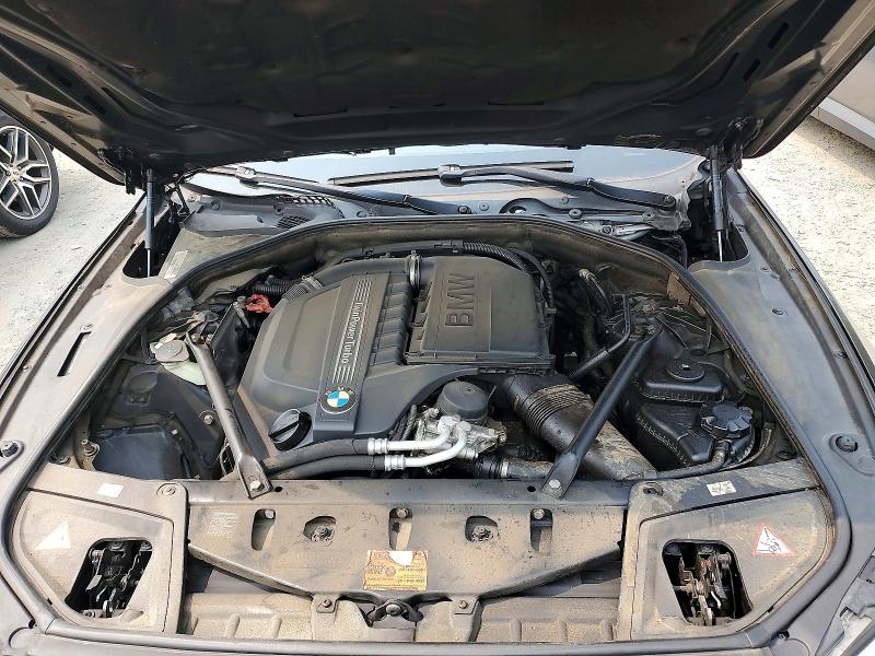 61482536 :رقم المزاد ، WBAFU7C5XDDU75830 vin ، 2013 Bmw 535 مزاد بيع