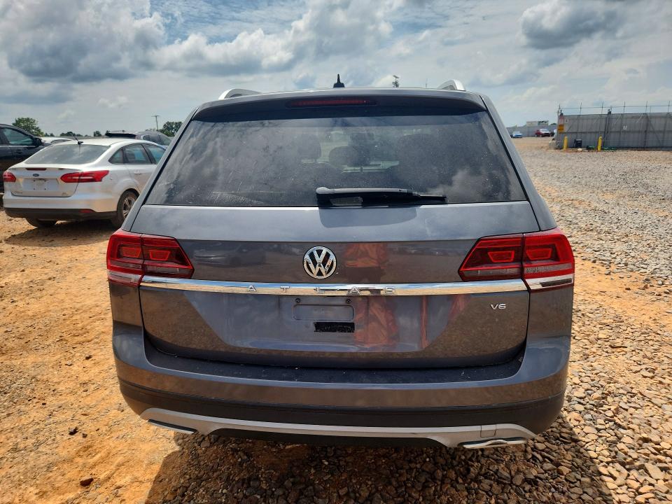 2018 Volkswagen Atlas მანქანა იყიდება აუქციონზე, vin: 1V2BR2CA1JC503467, აუქციონის ნომერი: 59682566