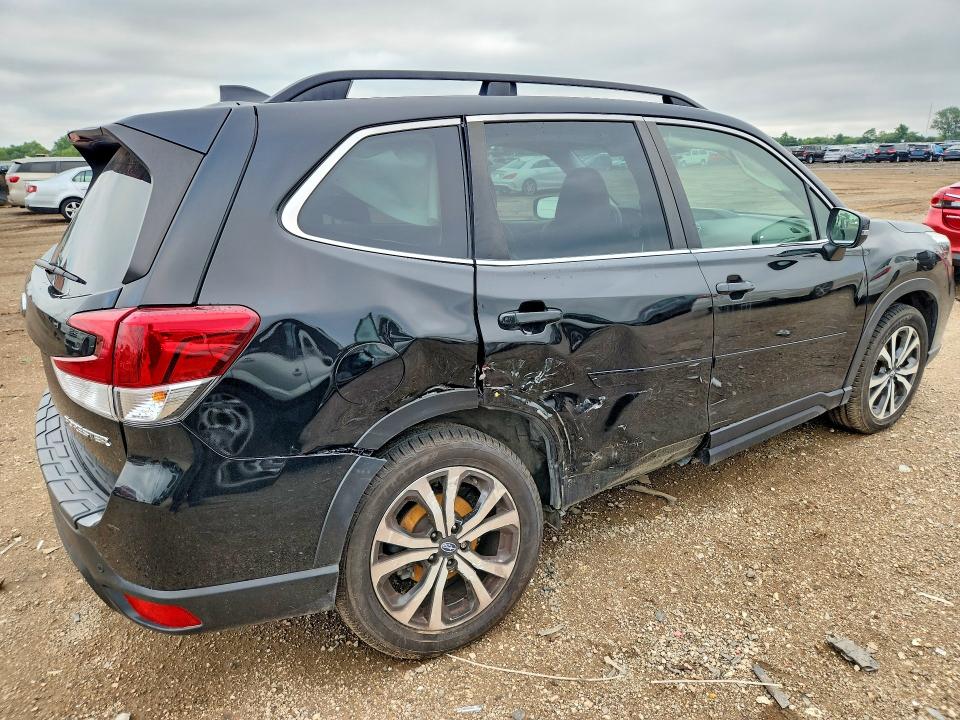62820176 :رقم المزاد ، JF2SKAUC4MH575112 vin ، 2021 Subaru Forester مزاد بيع