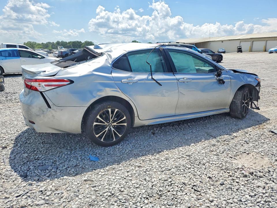 2020 Toyota Camry მანქანა იყიდება აუქციონზე, vin: 4T1G11AK2LU931545, აუქციონის ნომერი: 60071186