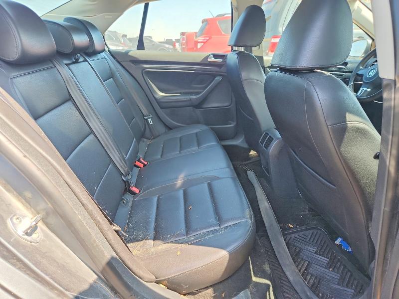 2010 Volkswagen Jetta მანქანა იყიდება აუქციონზე, vin: 3VWRZ7AJ4AM103138, აუქციონის ნომერი: 59263376