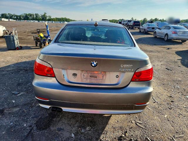 60441446 :رقم المزاد ، WBANV1C52AC156560 vin ، 2010 Bmw 528 مزاد بيع