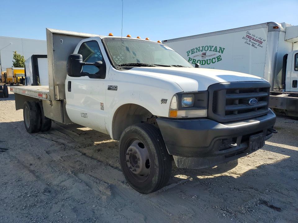 58256726 :رقم المزاد ، 1FDXF46S24EA36953 vin ، 2004 Ford F450 مزاد بيع