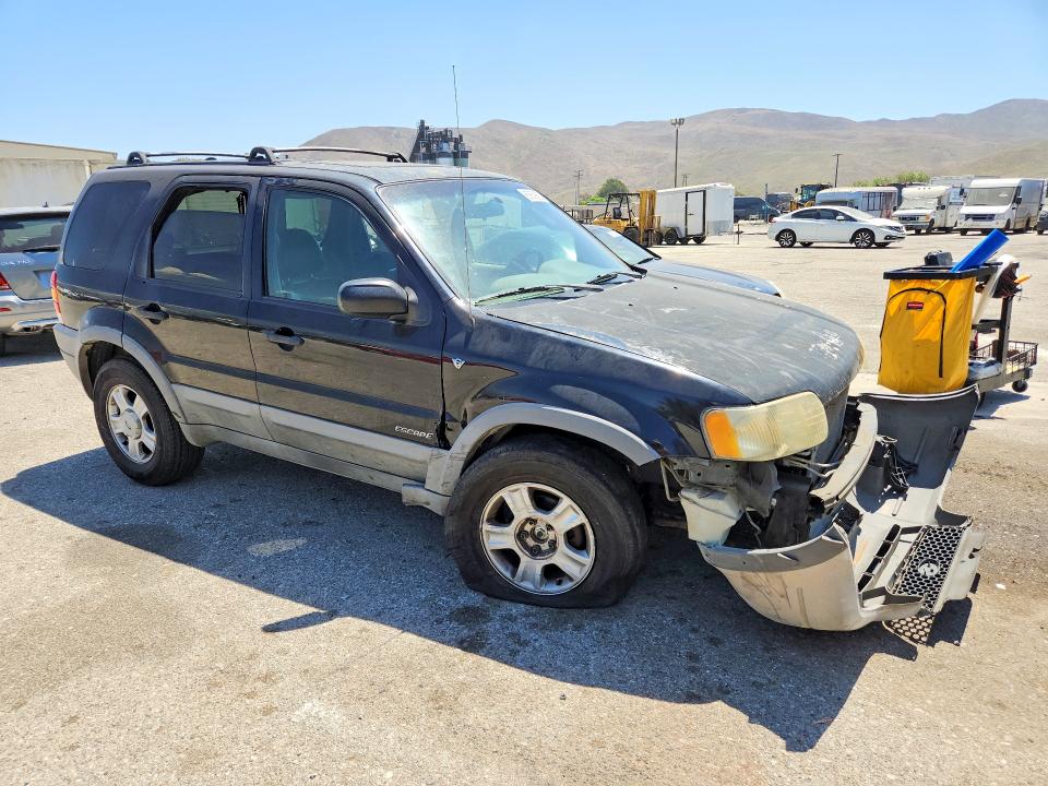 60639826 :رقم المزاد ، 1FMCU04181KB93231 vin ، 2001 Ford Escape مزاد بيع