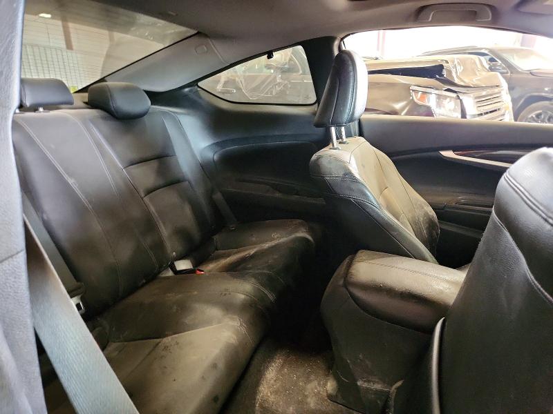 60923526 :رقم المزاد ، 1HGCT1B81FA002311 vin ، 2015 Honda Accord مزاد بيع