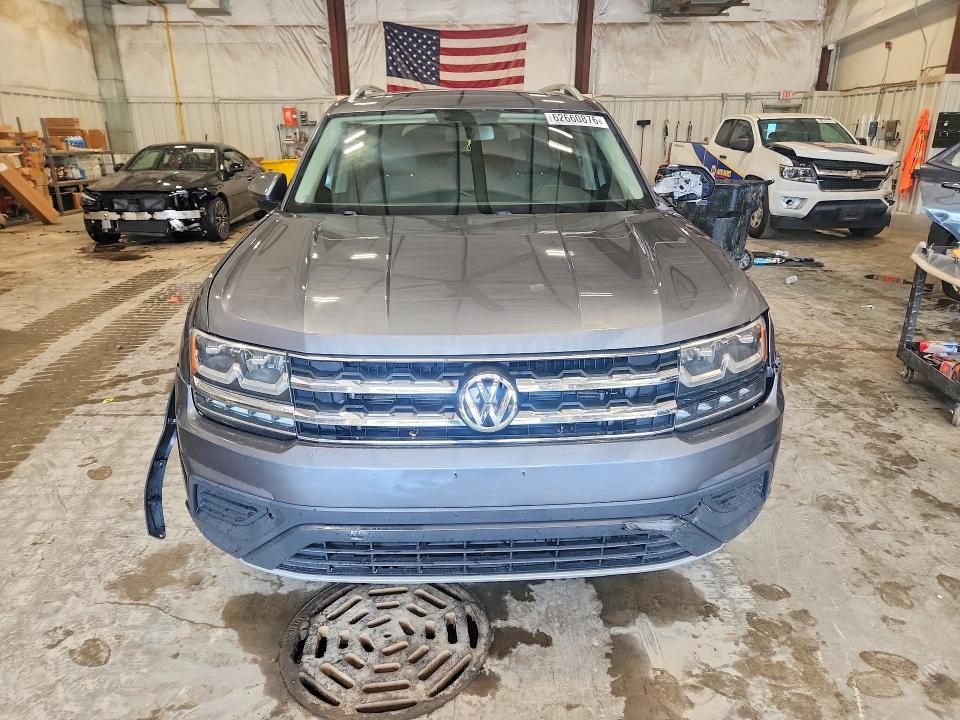 62660876 :رقم المزاد ، 1V2BR2CA6JC512634 vin ، 2018 Volkswagen Atlas مزاد بيع