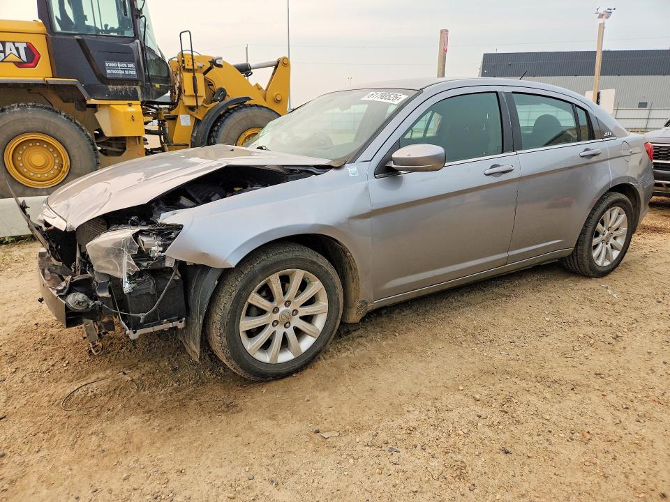 Продажа на аукционе авто 2013 Chrysler 200, vin: 1C3CCBBB2DN509566, номер лота: 61790526