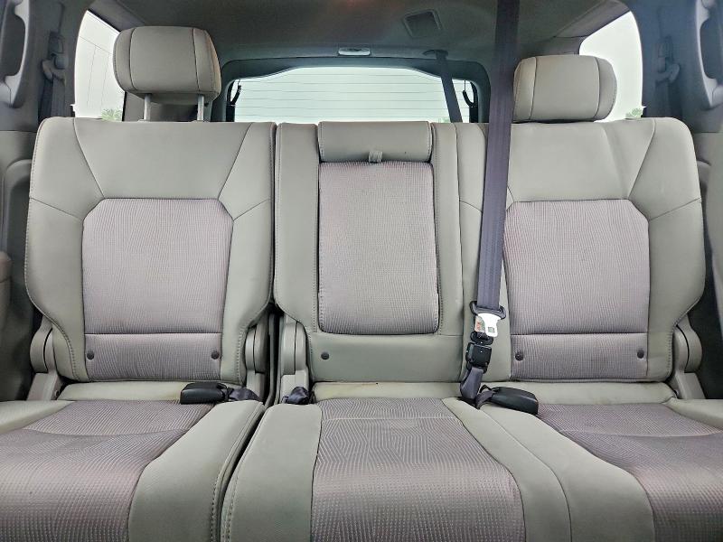 60676096 :رقم المزاد ، 5FNYF4H44BB065549 vin ، 2011 Honda Pilot مزاد بيع