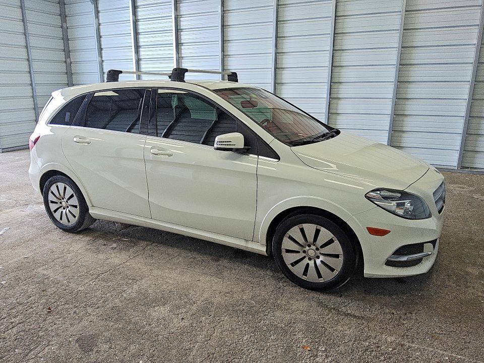 Продажа на аукционе авто 2017 Mercedes-benz B, vin: WDDVP9AB6HJ015023, номер лота: 62523526