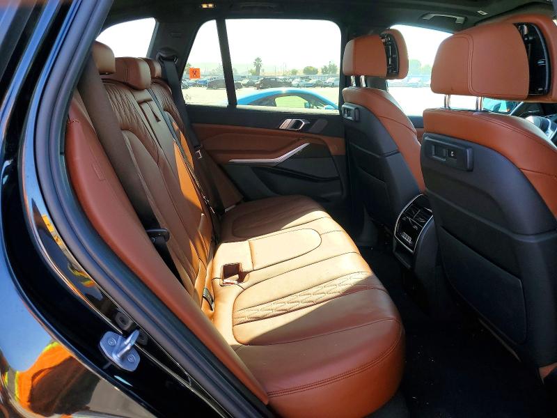 63180146 :رقم المزاد ، 5UXJU4C06N9L48835 vin ، 2022 Bmw X5 مزاد بيع