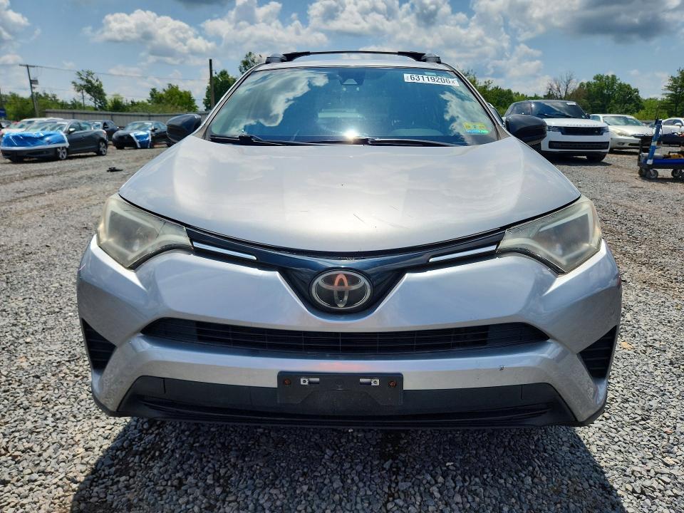 Продажа на аукционе авто 2017 Toyota Rav4, vin: 2T3BFREV2HW601563, номер лота: 63119206