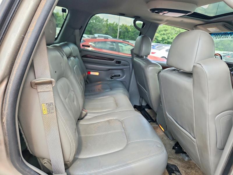 Продажа на аукционе авто 2002 Cadillac Escalade, vin: 1GYEK63N32R144113, номер лота: 61005486