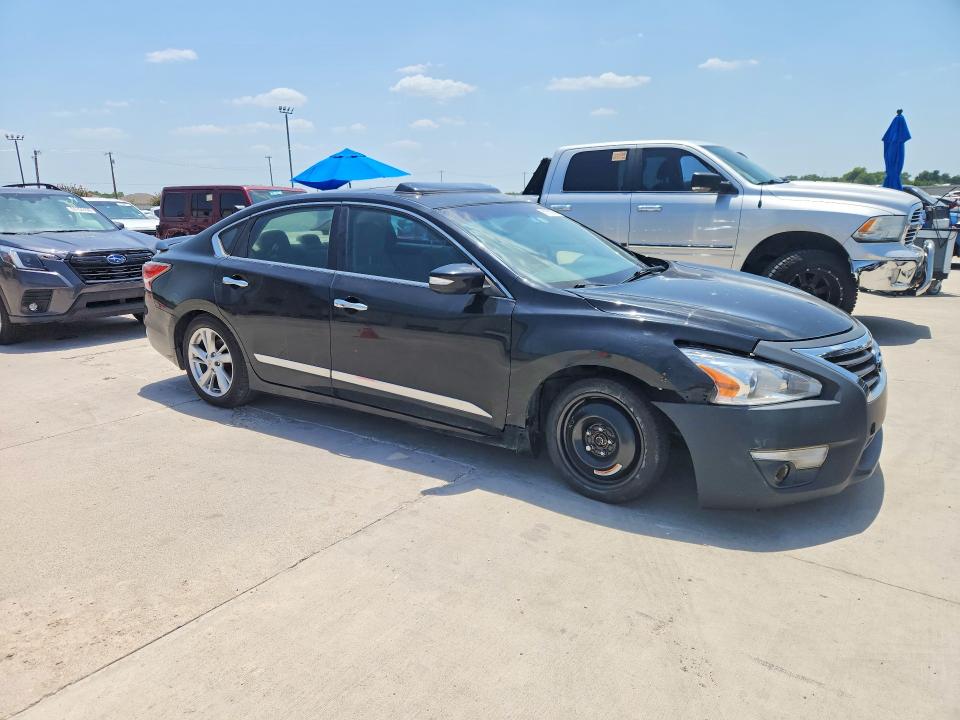Продаж на аукціоні авто 2015 Nissan Altima, vin: 1N4AL3AP6FC457627, номер лоту: 61900276