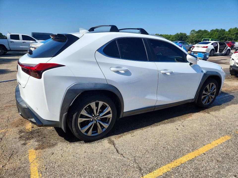 2019 Lexus Ux მანქანა იყიდება აუქციონზე, vin: JTHY3JBH7K2010131, აუქციონის ნომერი: 61902846