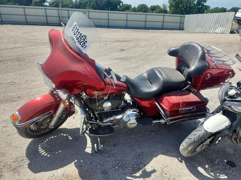 61313526 :رقم المزاد ، 1HD1FFM11CB645336 vin ، 2012 Harley-davidson Flhtc مزاد بيع