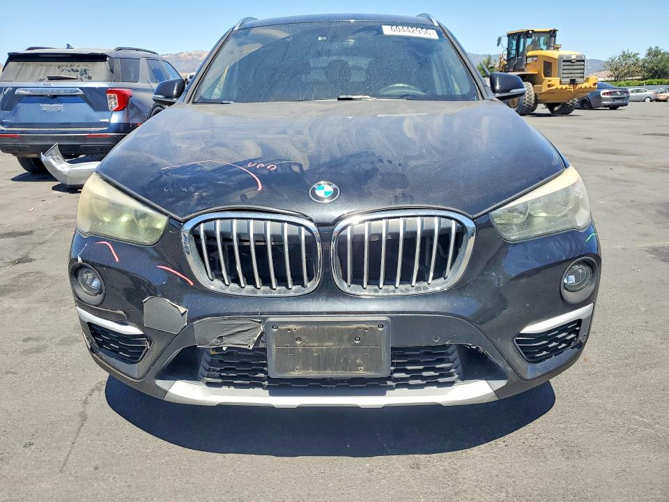 60442956 :رقم المزاد ، WBXHU7C32H5H35203 vin ، 2017 Bmw X1 مزاد بيع