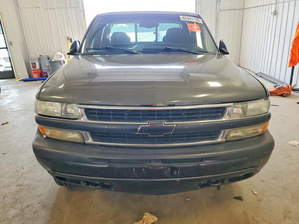 62441196 :رقم المزاد ، 1GCEK19T5YE261836 vin ، 2000 Chevrolet Silverado مزاد بيع