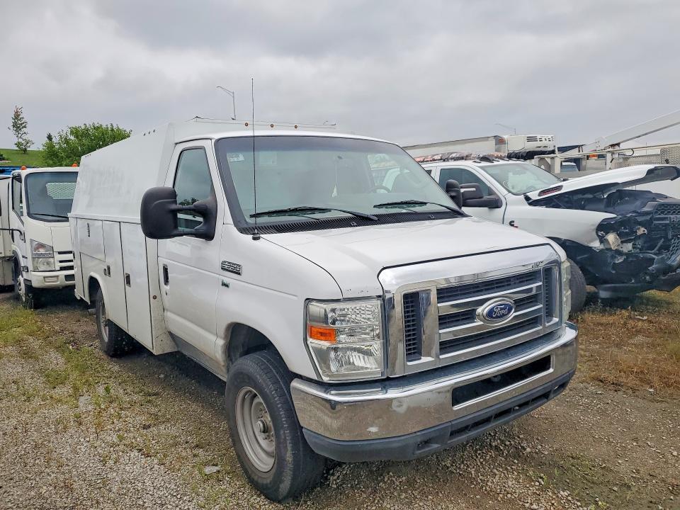 Продажа на аукционе авто 2015 Ford Econoline, vin: 1FDWE3FL1FDA15070, номер лота: 62631956