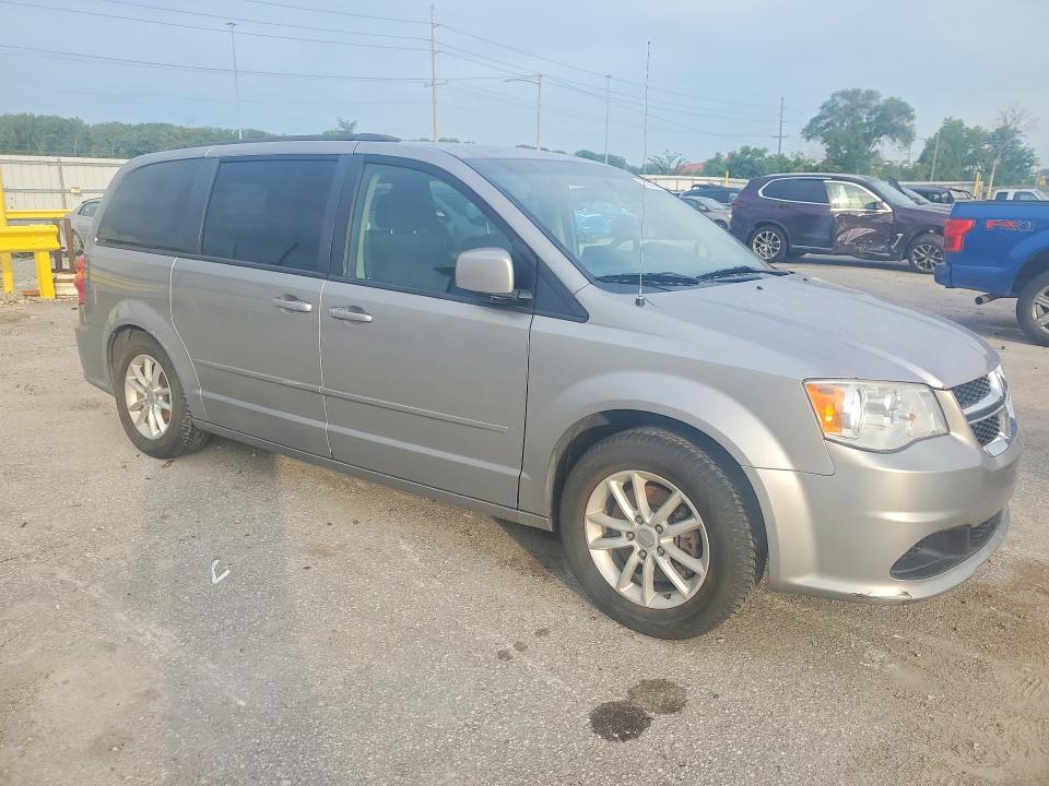 60239356 :رقم المزاد ، 2C4RDGCG3GR235019 vin ، 2016 Dodge Grand Caravan مزاد بيع