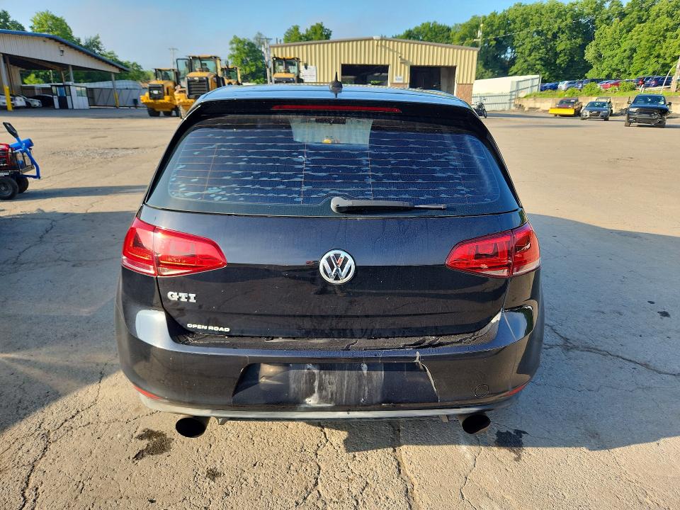 2015 Volkswagen Gti მანქანა იყიდება აუქციონზე, vin: 3VW4T7AU5FM007323, აუქციონის ნომერი: 61748896