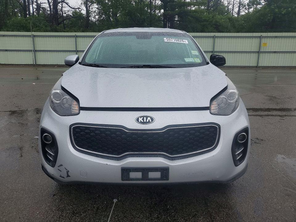 59710826 :رقم المزاد ، KNDPMCAC4J7318161 vin ، 2018 Kia Sportage مزاد بيع