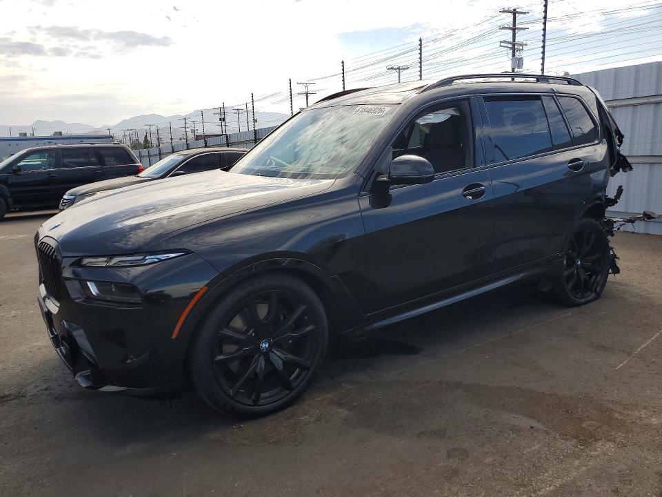 61846926 :رقم المزاد ، 5UX23EM00S9W95763 vin ، 2025 Bmw X7 مزاد بيع
