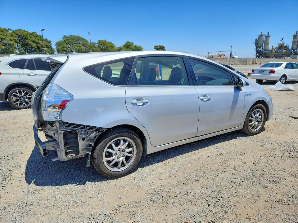 2012 Toyota Prius V მანქანა იყიდება აუქციონზე, vin: JTDZN3EU1C3128871, აუქციონის ნომერი: 60377976