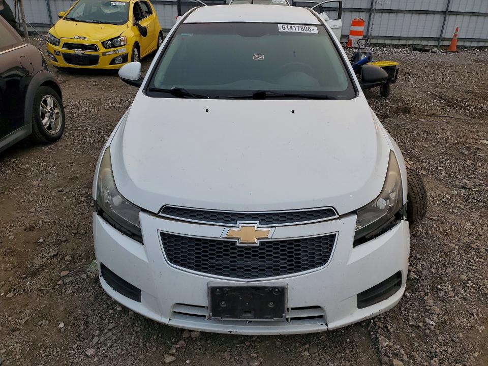 61417806 :رقم المزاد ، 1G1PC5SB7D7108137 vin ، 2013 Chevrolet Cruze مزاد بيع