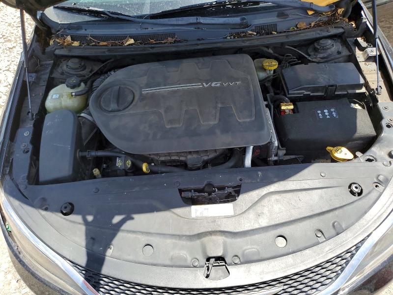 Auction sale of the 2015 Chrysler 200, vin: 1C3CCCCG7FN519772, lot number: 60501676