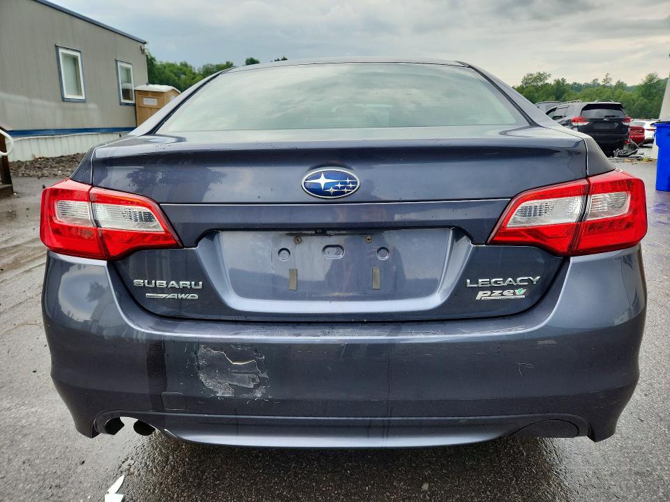 61955046 :رقم المزاد ، 4S3BNAA66F3055787 vin ، 2015 Subaru Legacy مزاد بيع