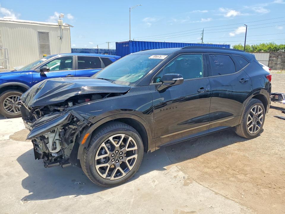 61775766 :رقم المزاد ، 3GNKBERSXSS186900 vin ، 2025 Chevrolet Blazer مزاد بيع