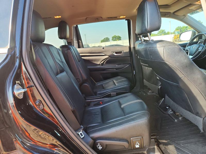 59821966 :رقم المزاد ، 5TDJZRFH6HS358109 vin ، 2017 Toyota Highlander مزاد بيع